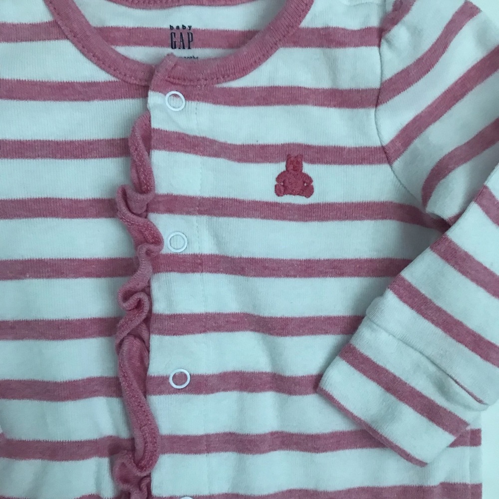 Baby gap 3-6 months clothes - Picture 5 of 12
